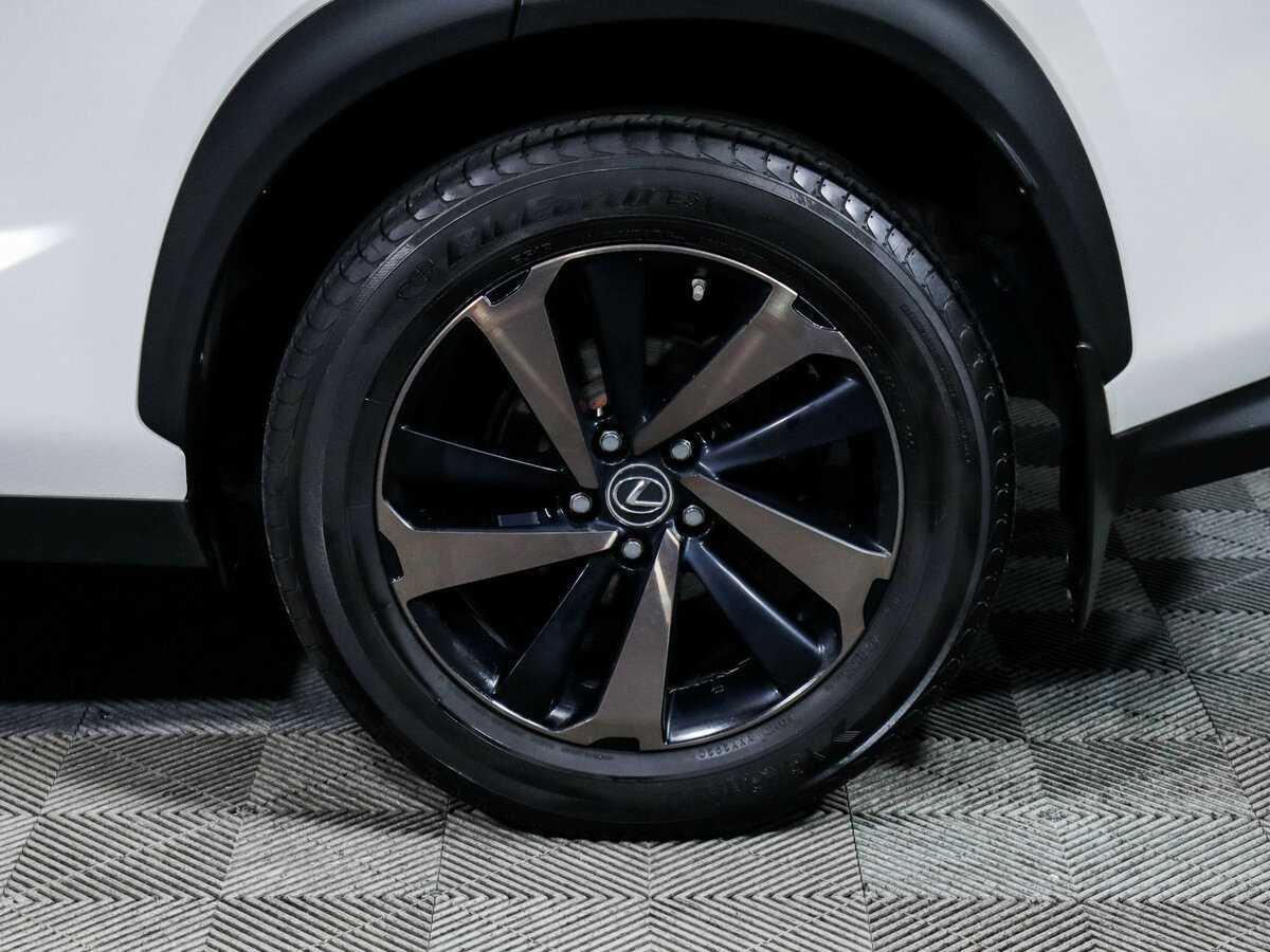 Купить Lexus NX с пробегом. Фото: #14