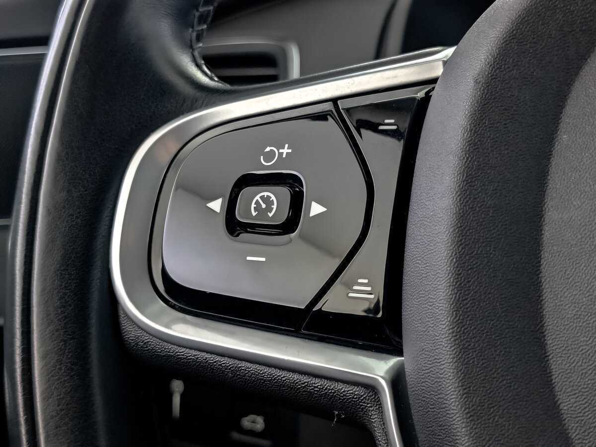 Купить Volvo XC90 с пробегом. Фото: #27