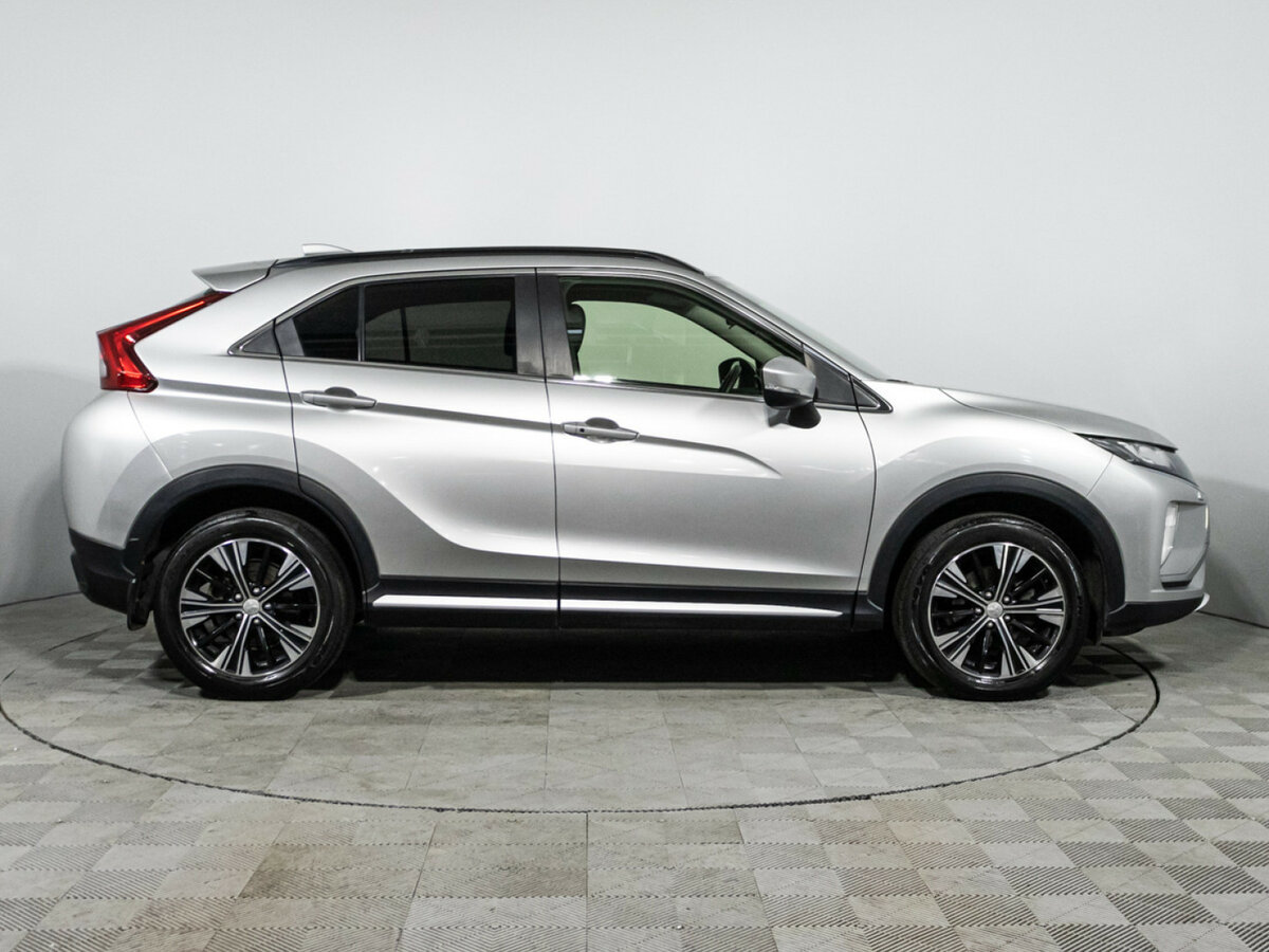 Купить Mitsubishi Eclipse Cross с пробегом. Фото: #3