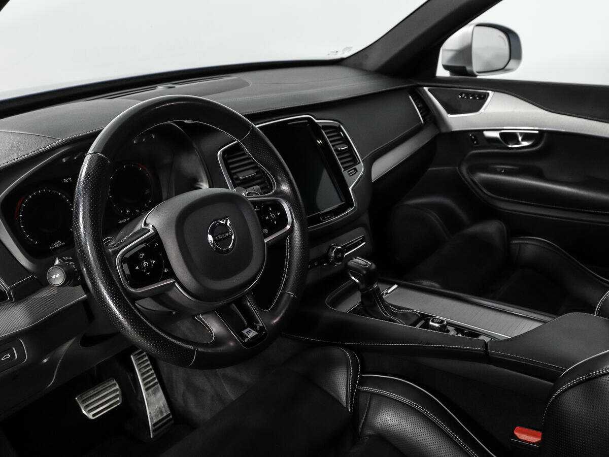 Купить Volvo XC90 с пробегом. Фото: #9