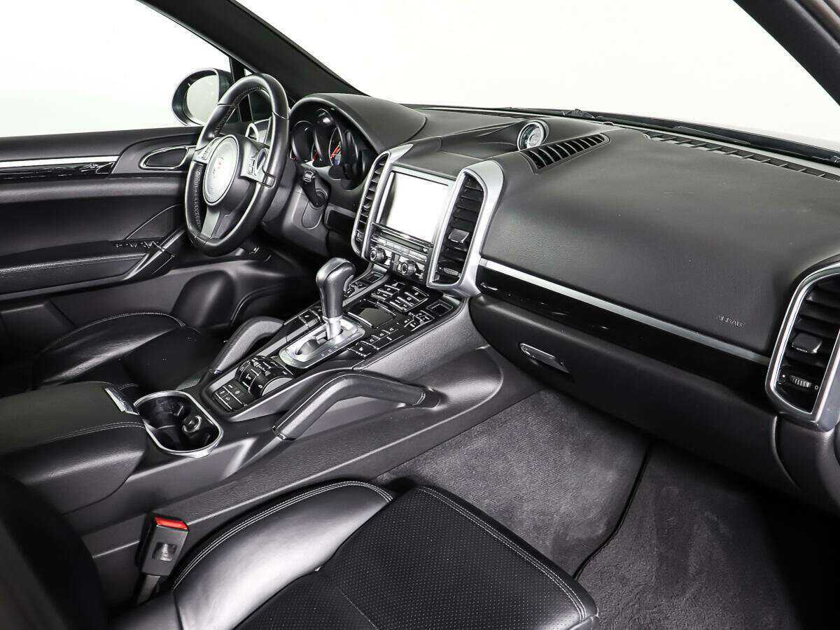 Купить Porsche Cayenne с пробегом. Фото: #10