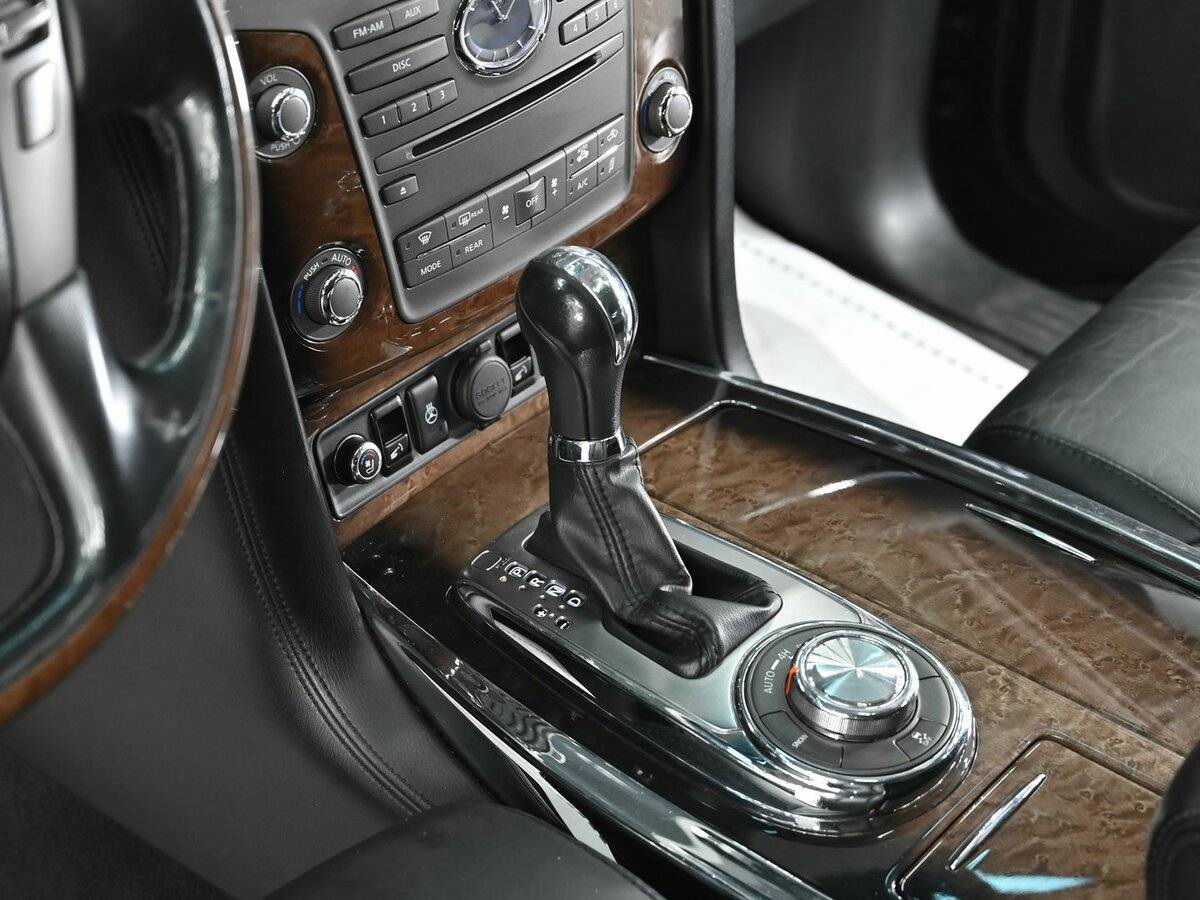 Купить Infiniti QX80 с пробегом. Фото: #12