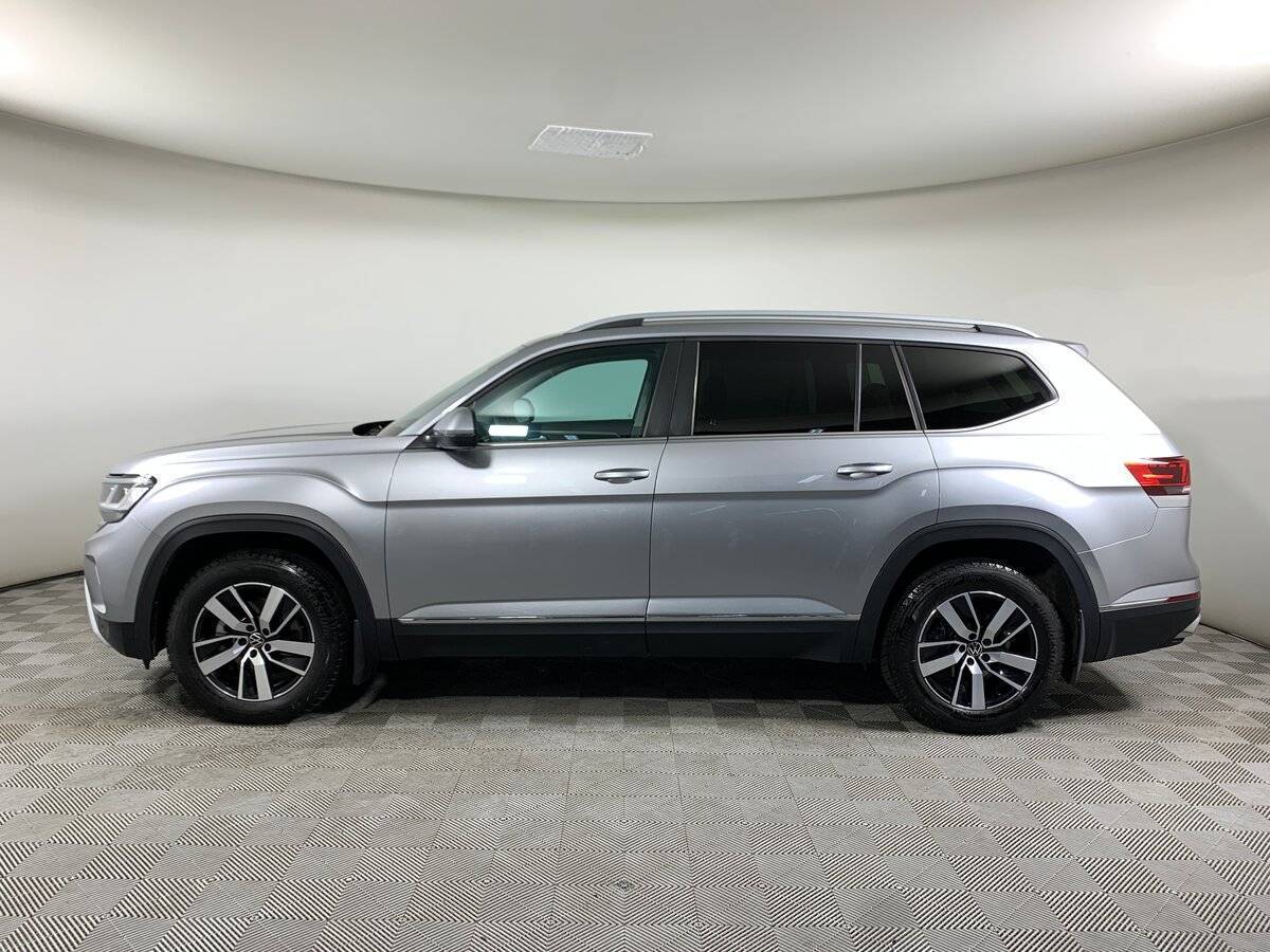 Купить Volkswagen Teramont с пробегом. Фото: #7