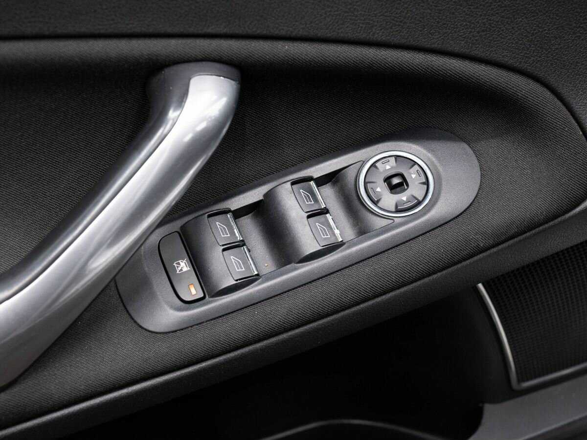 Купить Ford Mondeo с пробегом. Фото: #13