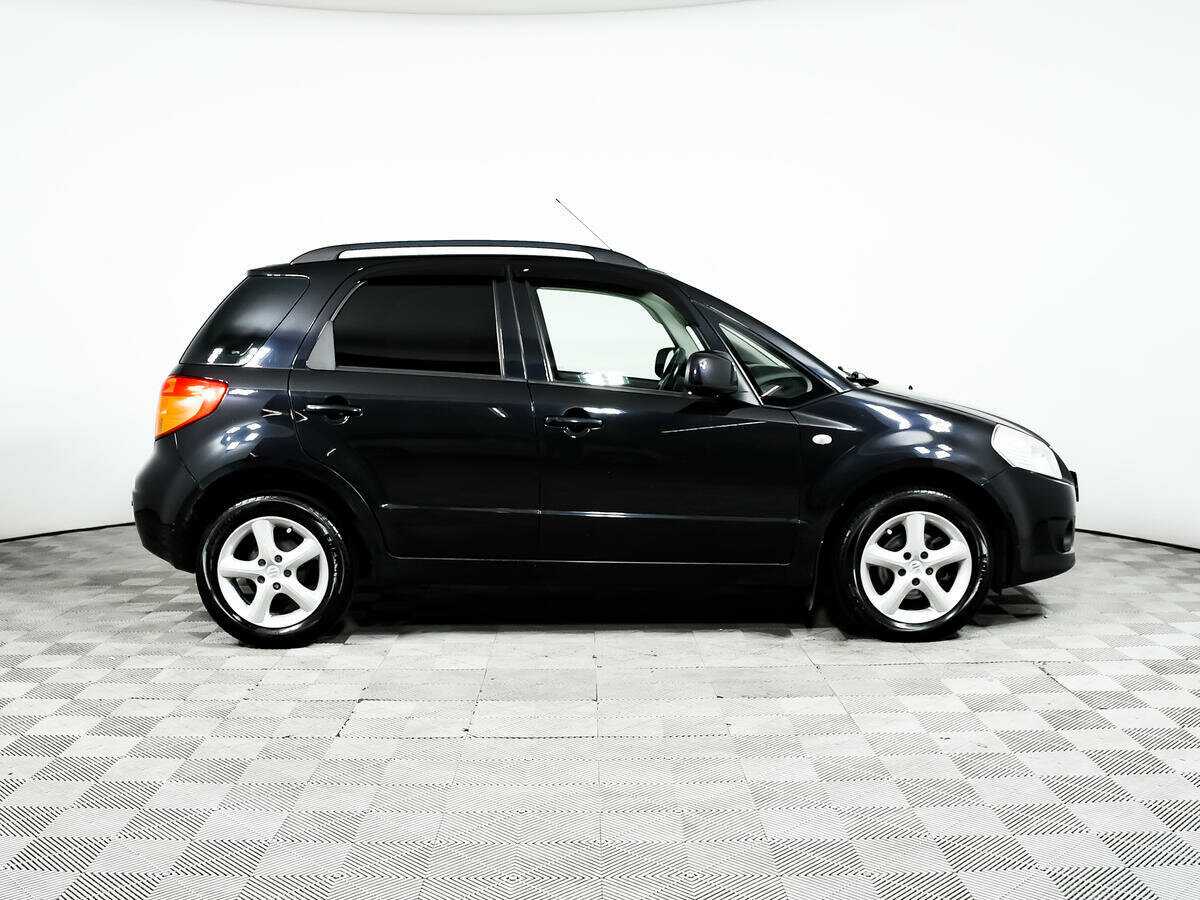 Купить Suzuki SX4 с пробегом. Фото: #3