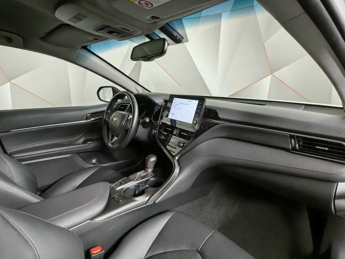 Купить Toyota Camry с пробегом. Фото: #8