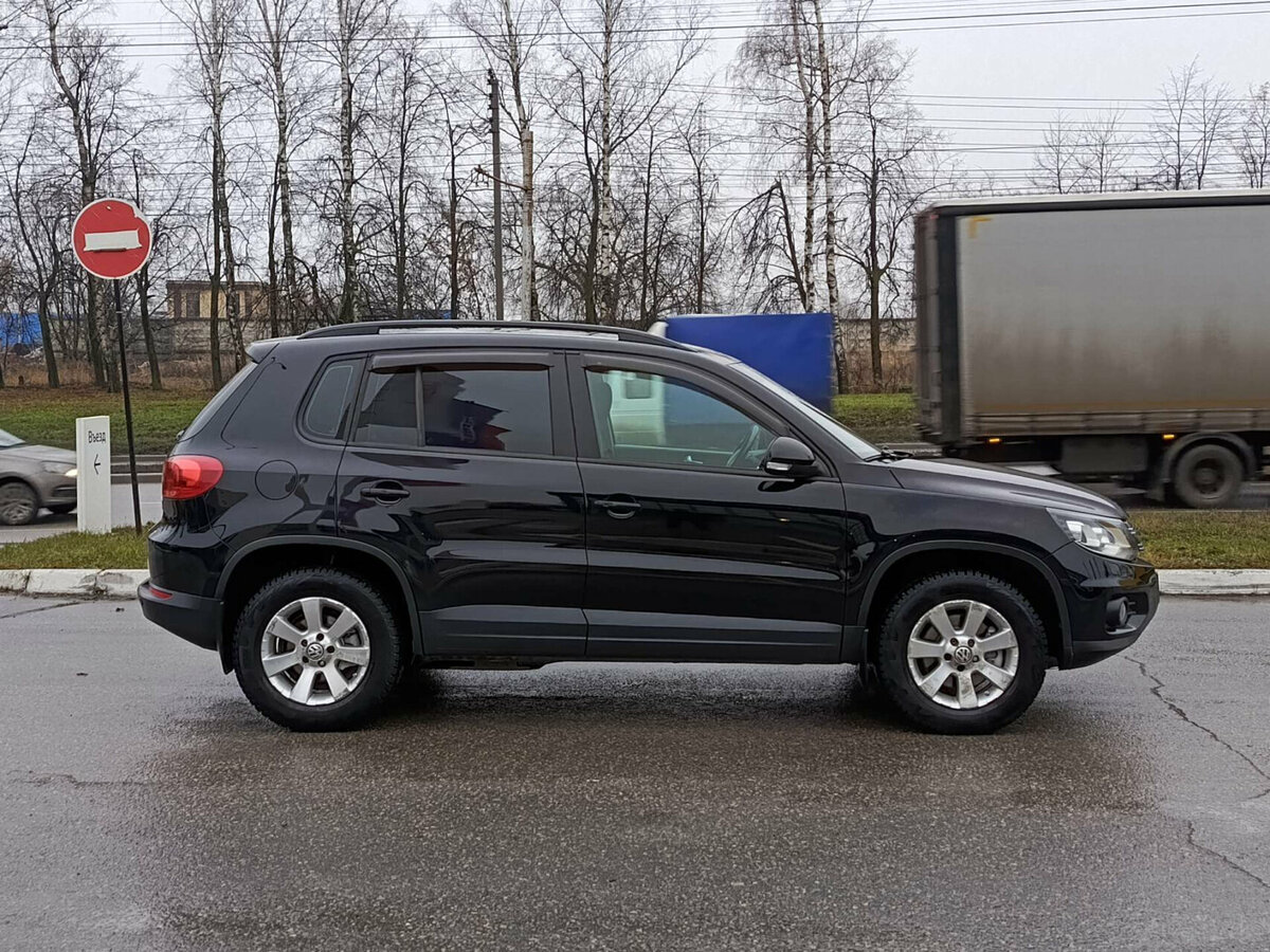 Купить Volkswagen Tiguan с пробегом. Фото: #3