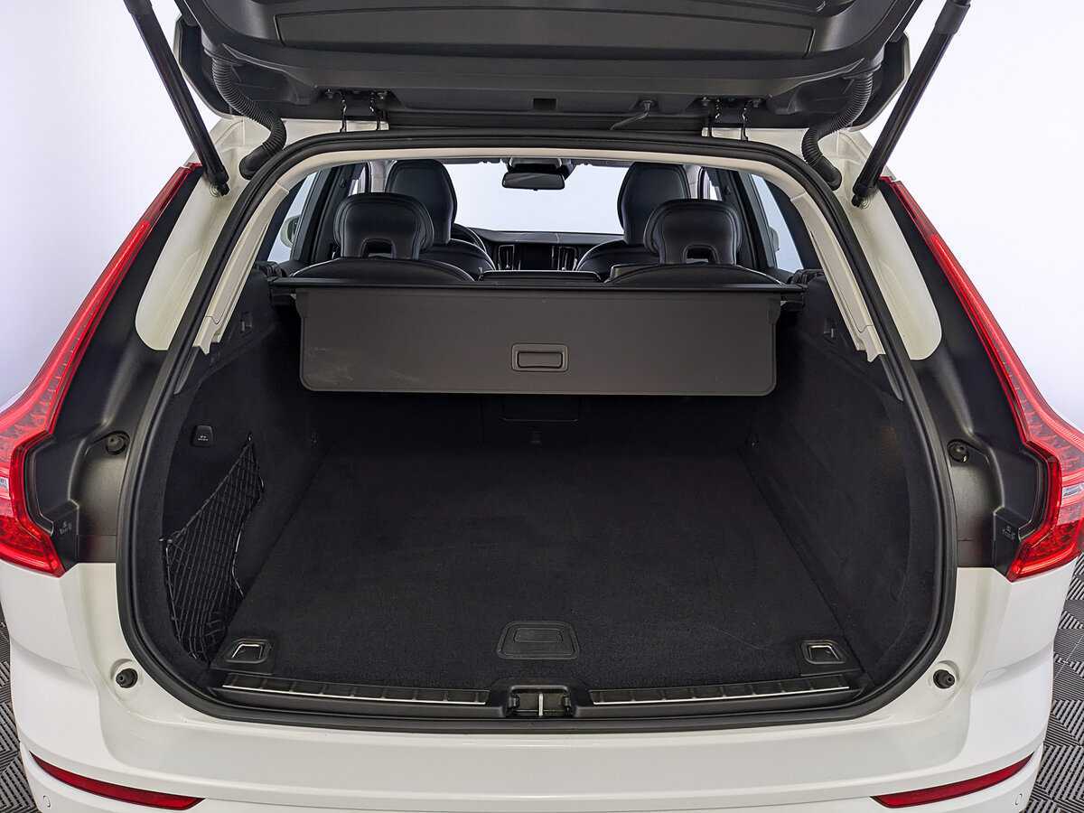 Купить Volvo XC60 с пробегом. Фото: #9
