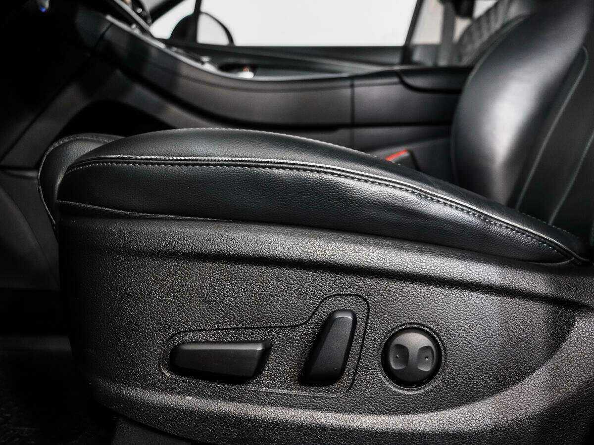 Купить Hyundai Santa Fe с пробегом. Фото: #9