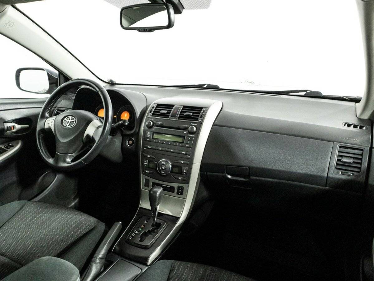 Купить Toyota Corolla с пробегом. Фото: #8