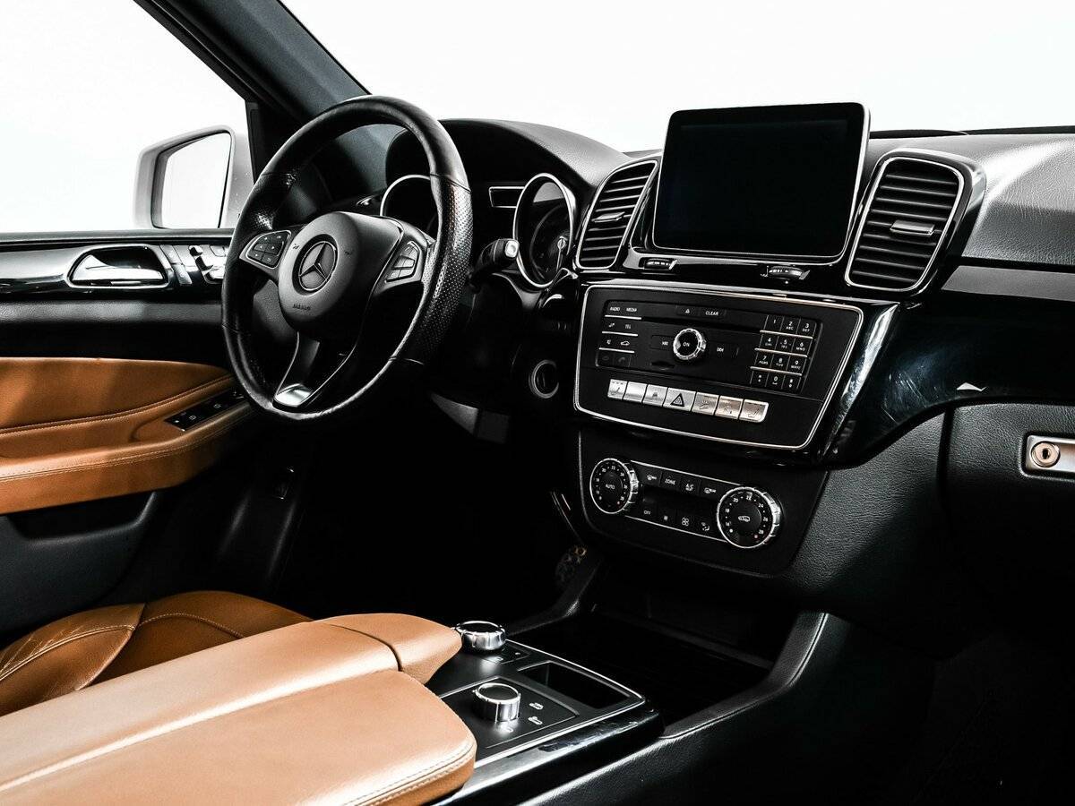 Купить Mercedes-Benz GLE с пробегом. Фото: #8