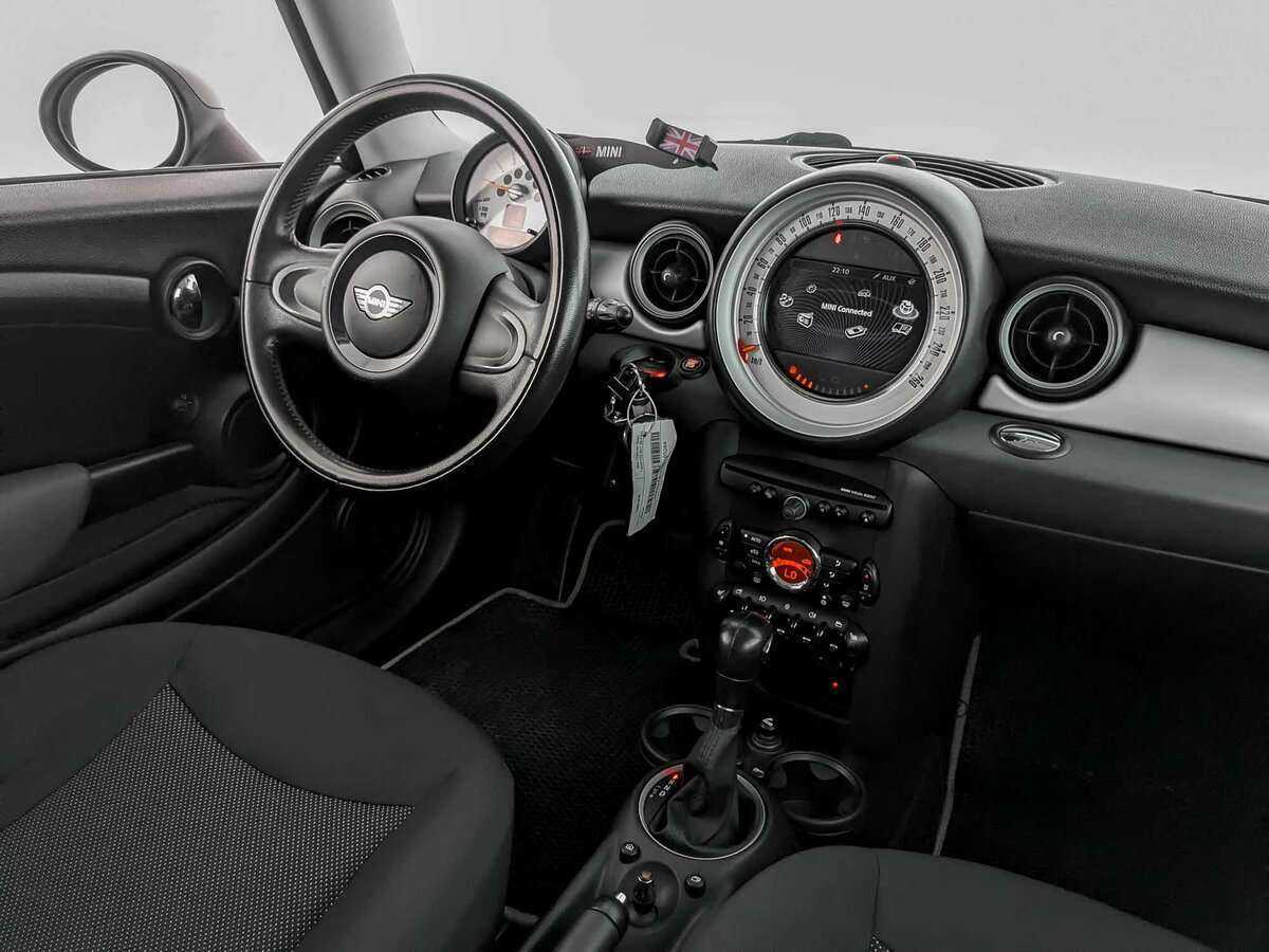 Купить Mini Clubman с пробегом. Фото: #21