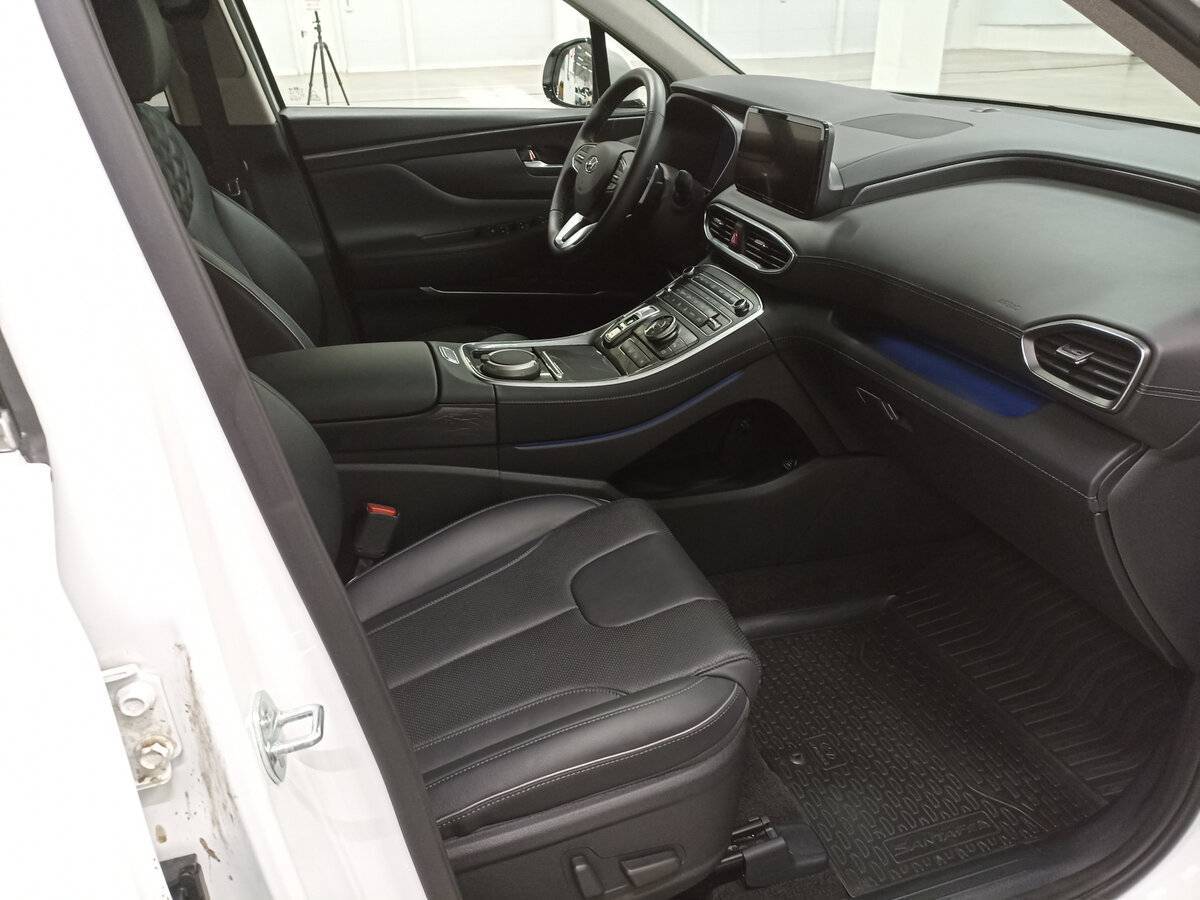 Купить Hyundai Santa Fe с пробегом. Фото: #10