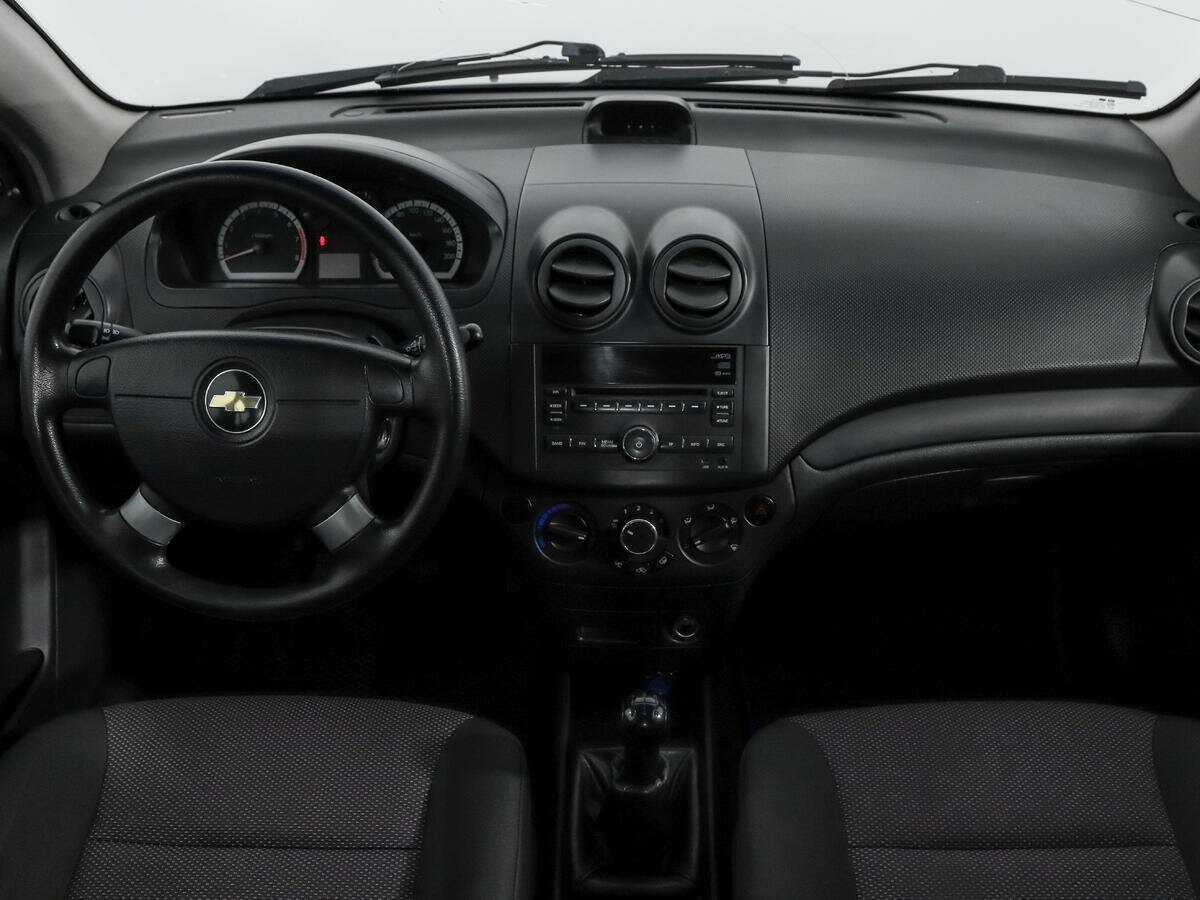 Купить Chevrolet Aveo с пробегом. Фото: #11
