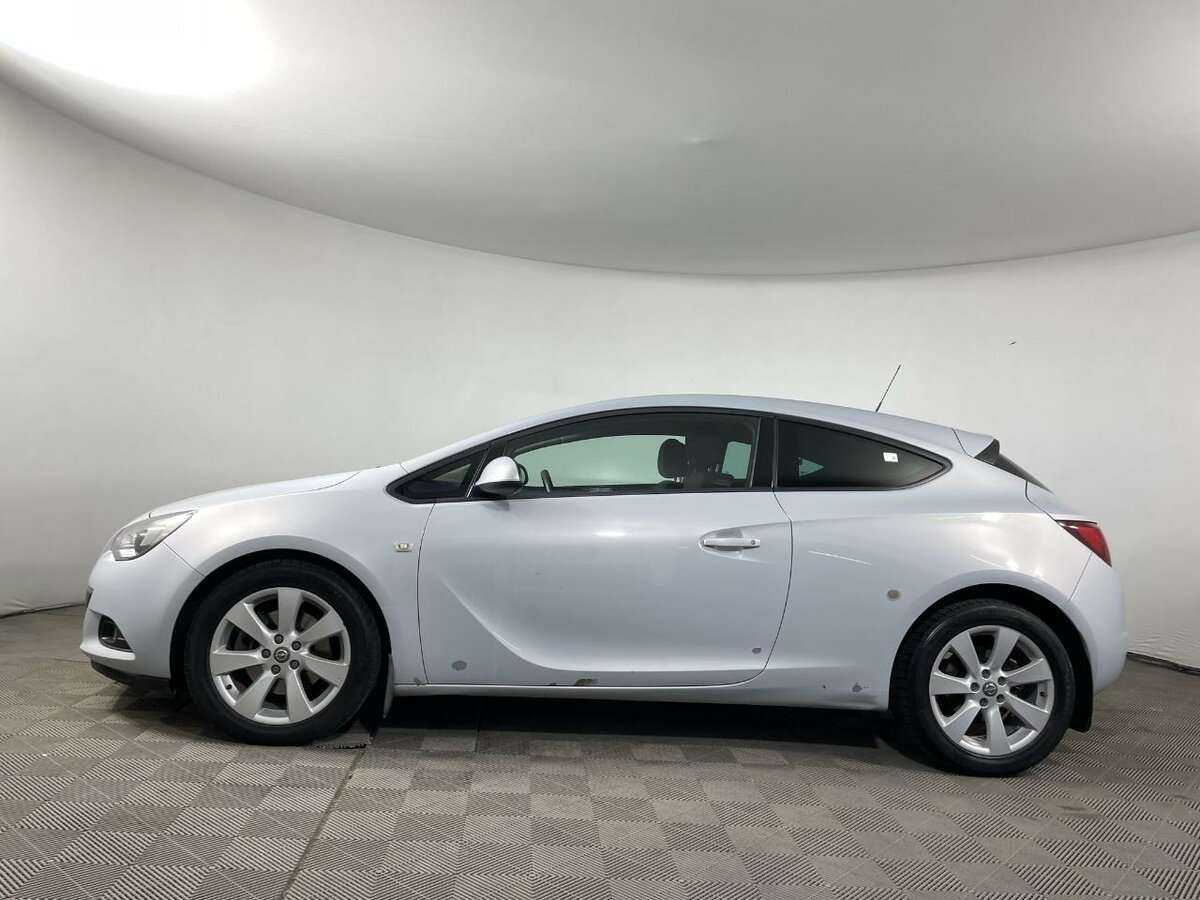 Купить Opel Astra с пробегом. Фото: #4