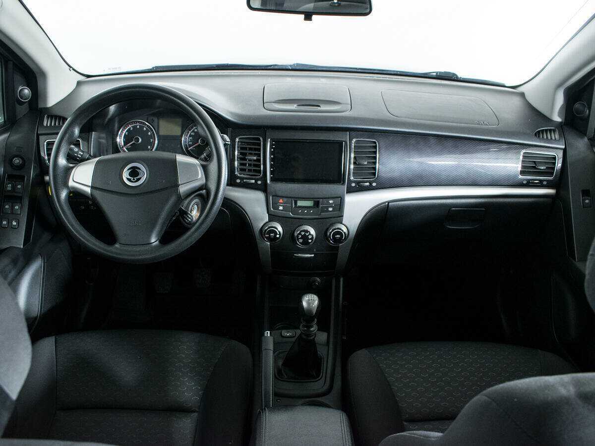 Купить SsangYong Actyon с пробегом. Фото: #9