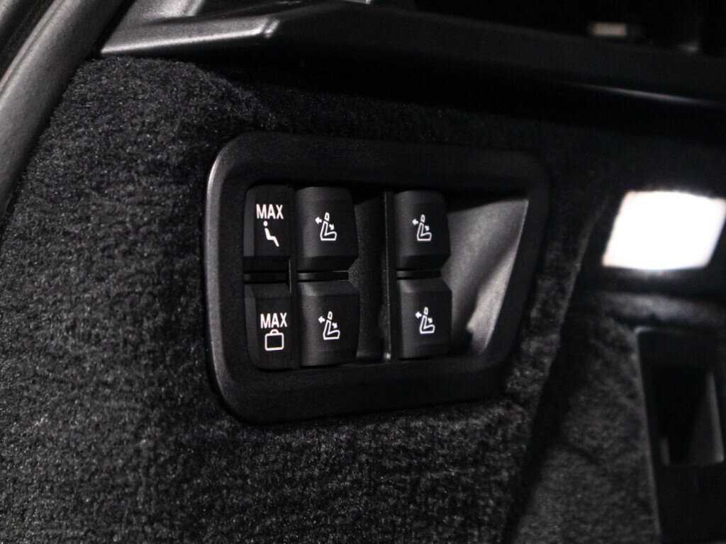 Купить BMW X7 с пробегом. Фото: #13