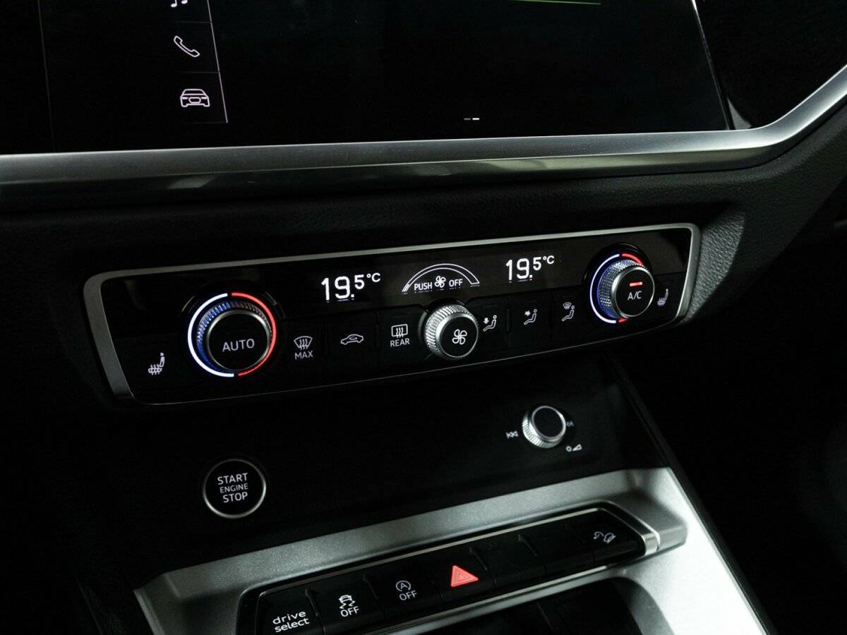 Купить Audi Q3 с пробегом. Фото: #17