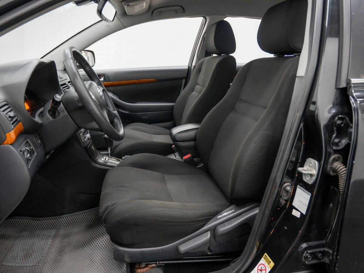 Купить Toyota Avensis с пробегом. Фото: #10