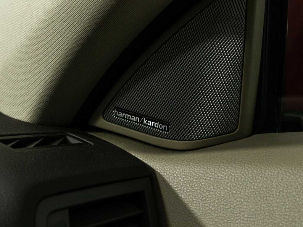 Купить Mercedes-Benz E-Класс с пробегом. Фото: #16