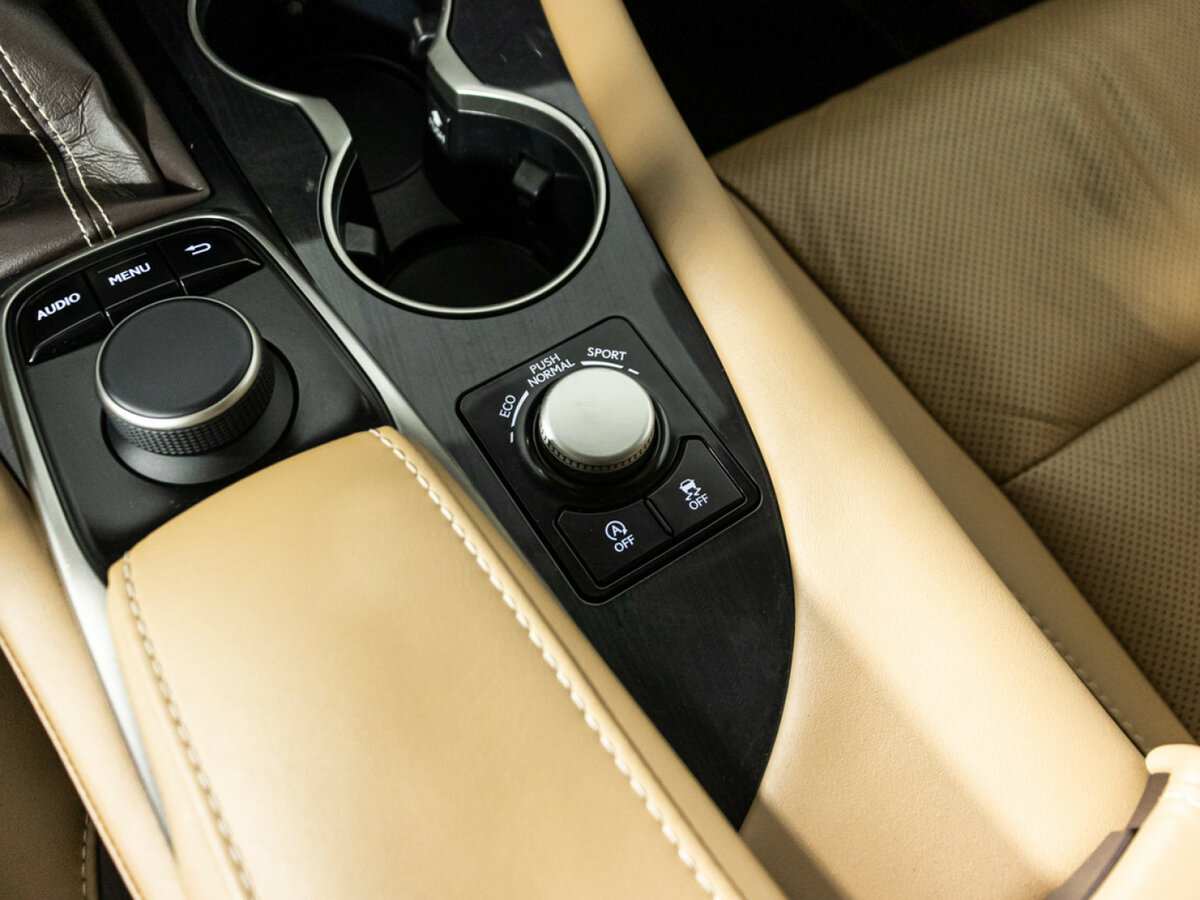 Купить Lexus RX с пробегом. Фото: #16