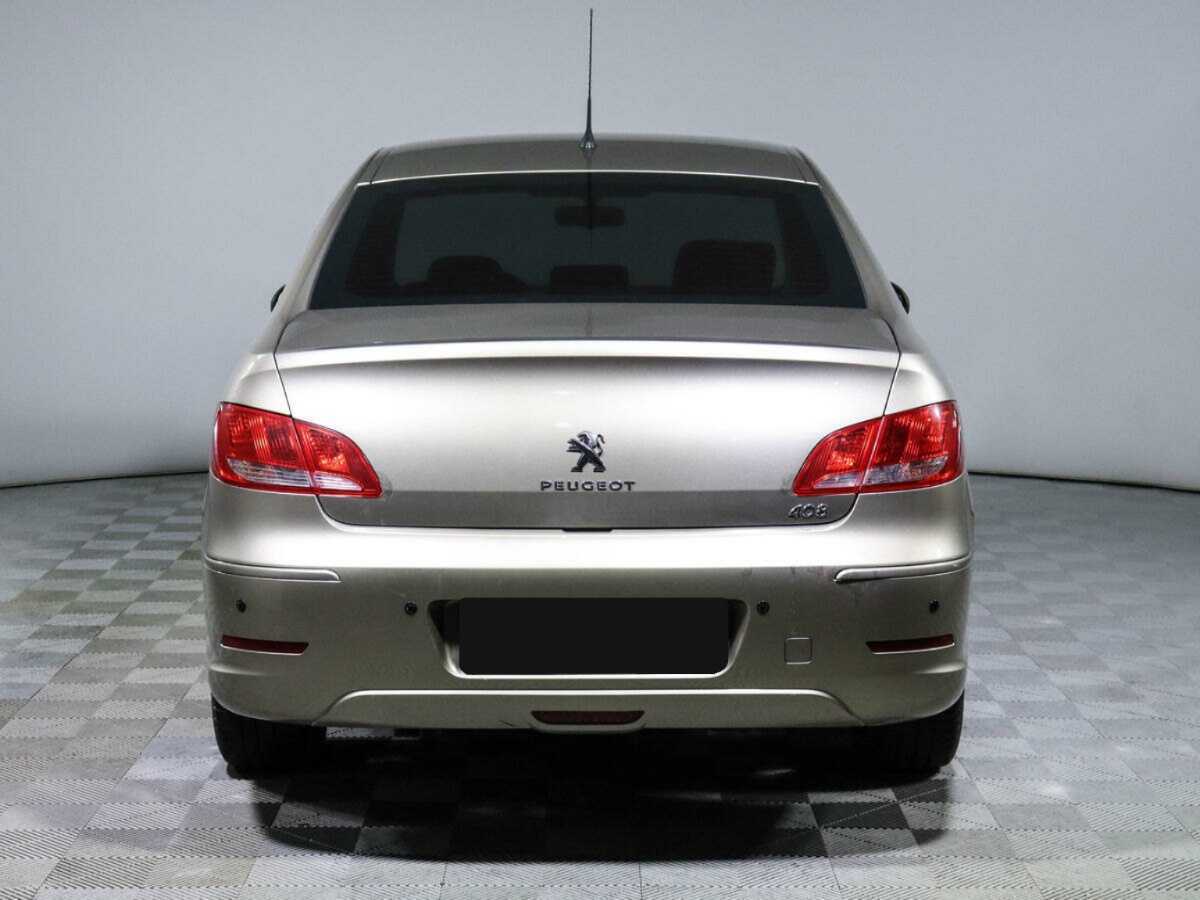 Купить Peugeot 408 с пробегом. Фото: #4
