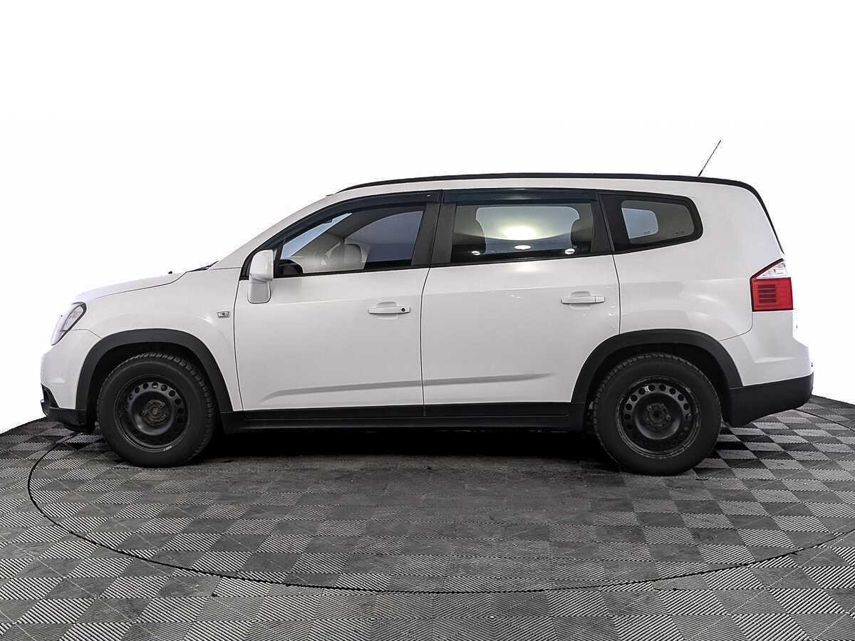 Купить Chevrolet Orlando с пробегом. Фото: #7