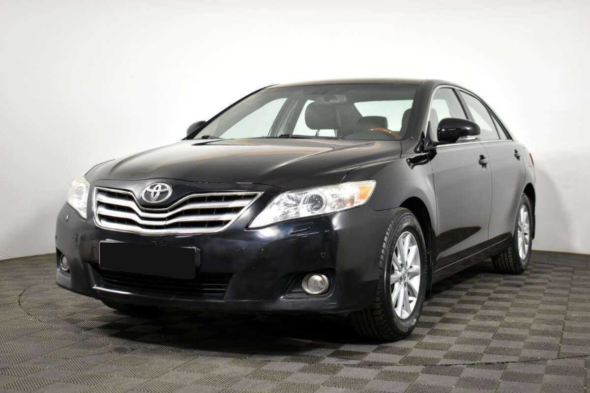 Купить Toyota Camry с пробегом. Фото: #0