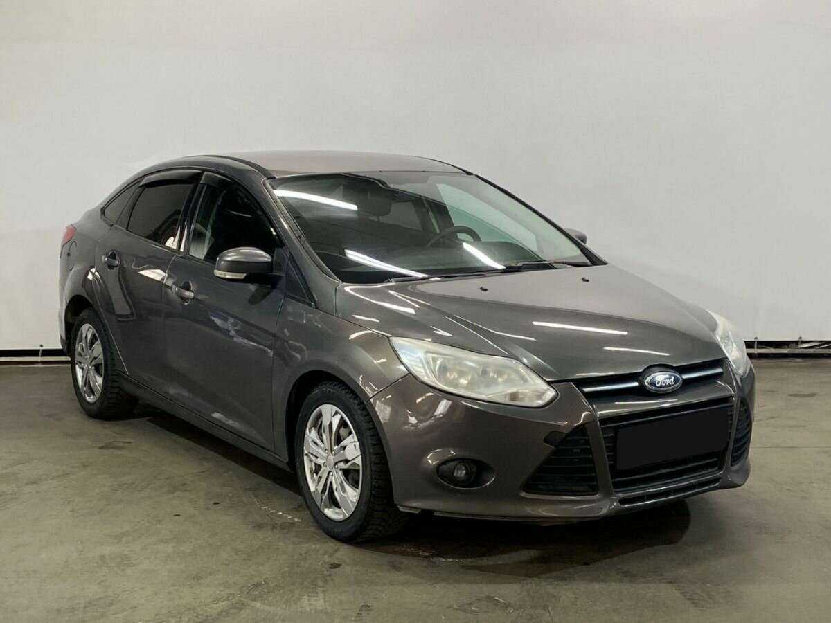 Купить Ford Focus с пробегом. Фото: #2
