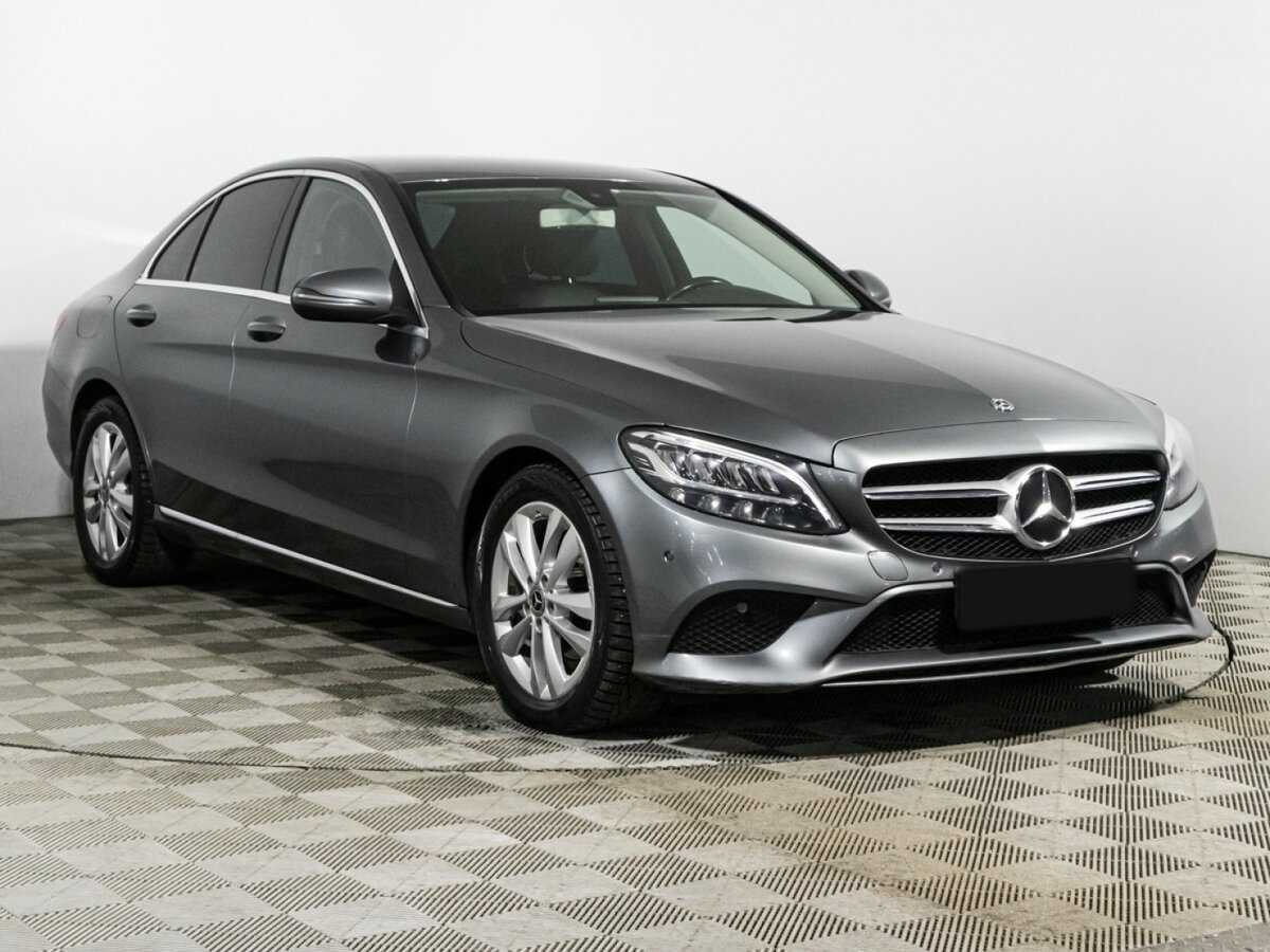 Купить Mercedes-Benz C-Класс с пробегом. Фото: #2