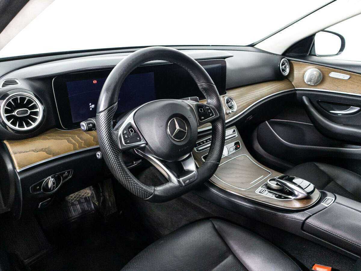 Купить Mercedes-Benz E-Класс с пробегом. Фото: #10