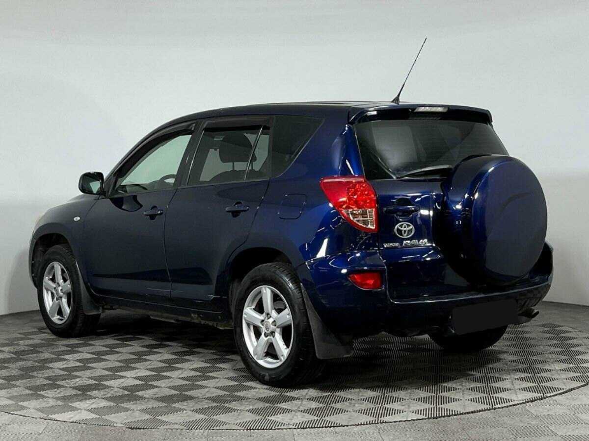 Купить Toyota RAV4 с пробегом. Фото: #5