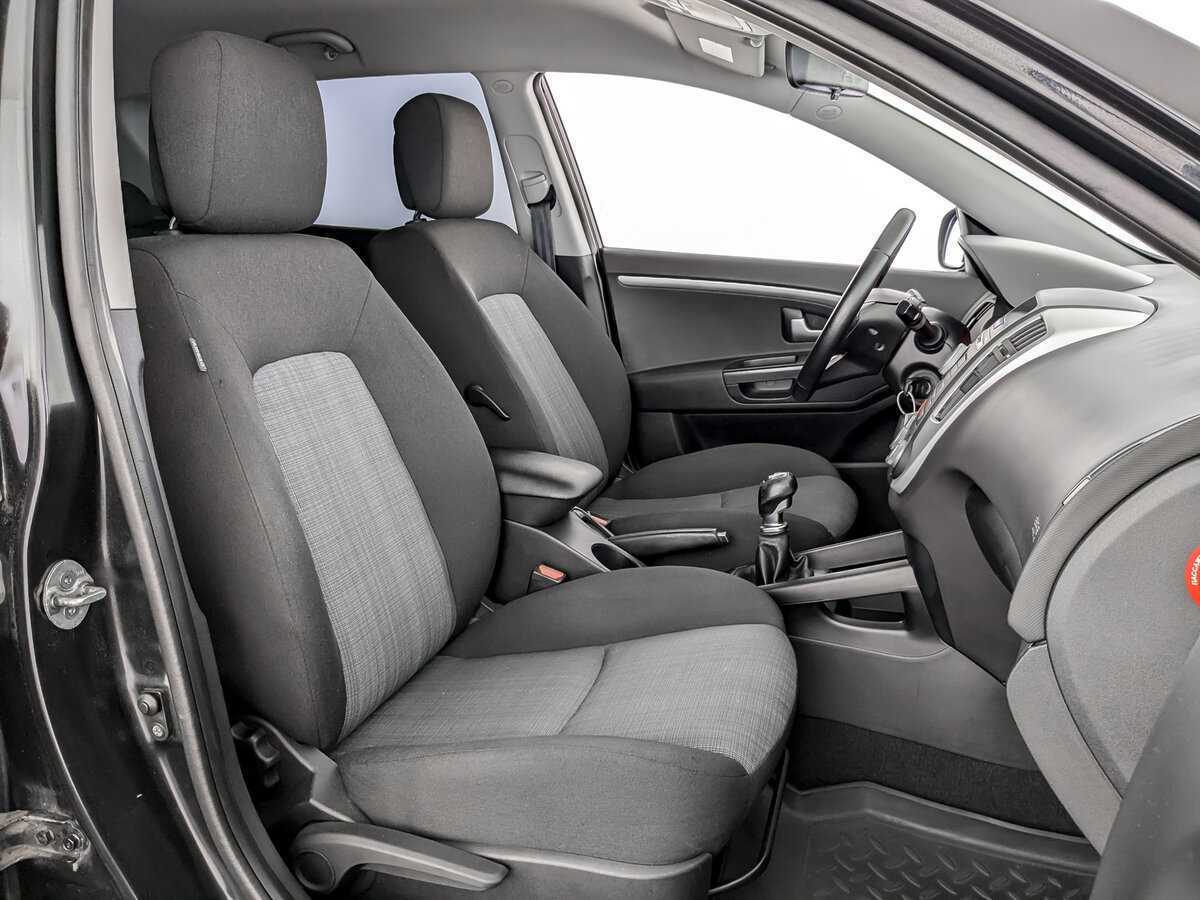 Купить Kia Ceed с пробегом. Фото: #18