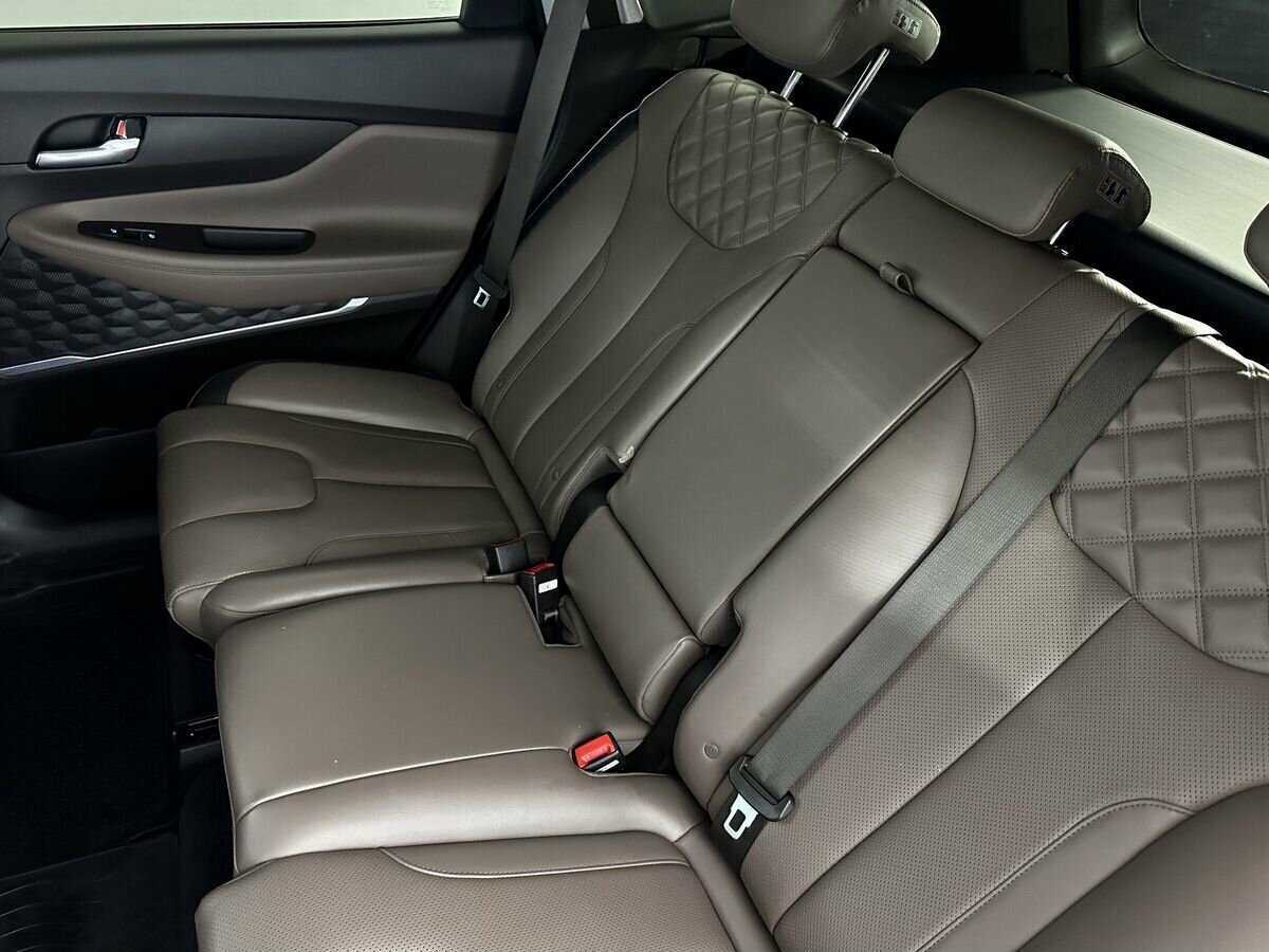 Купить Hyundai Santa Fe с пробегом. Фото: #14