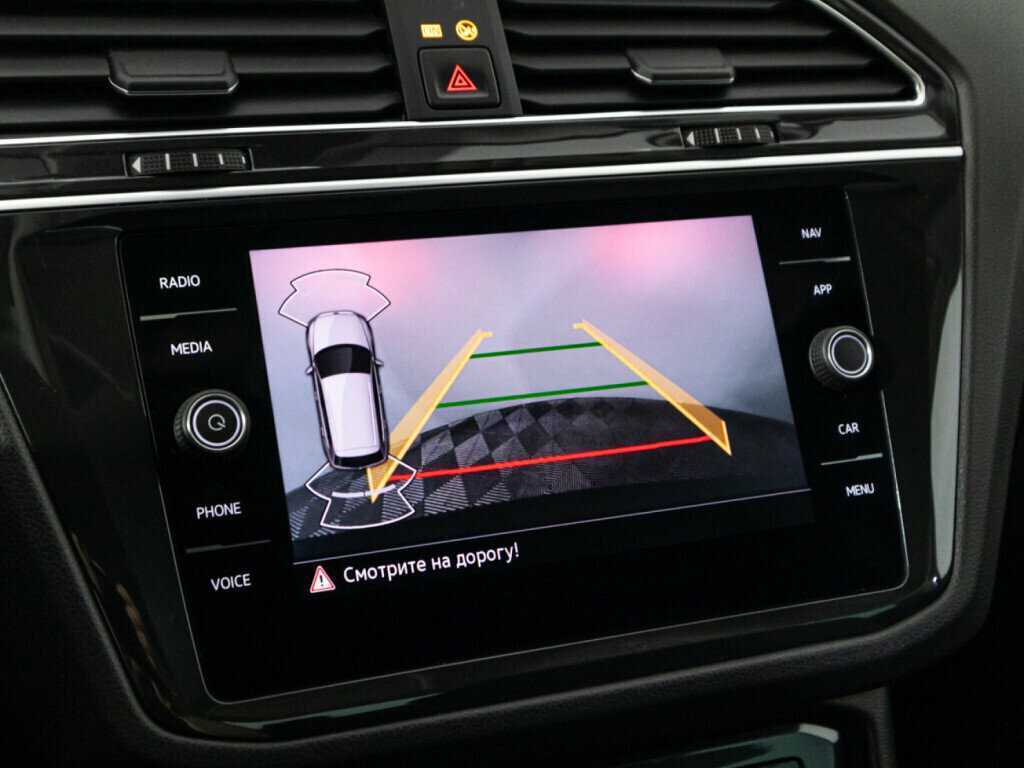 Купить Volkswagen Tiguan с пробегом. Фото: #15