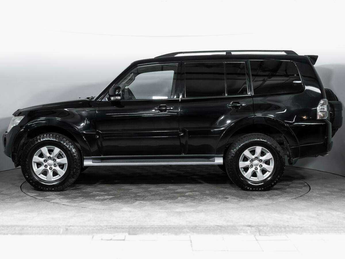 Купить Mitsubishi Pajero с пробегом. Фото: #7