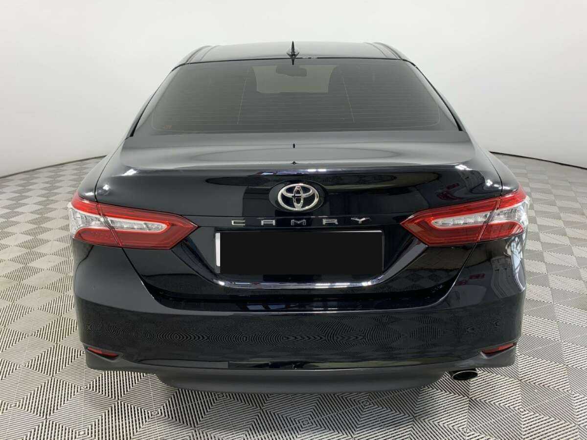 Купить Toyota Camry с пробегом. Фото: #4