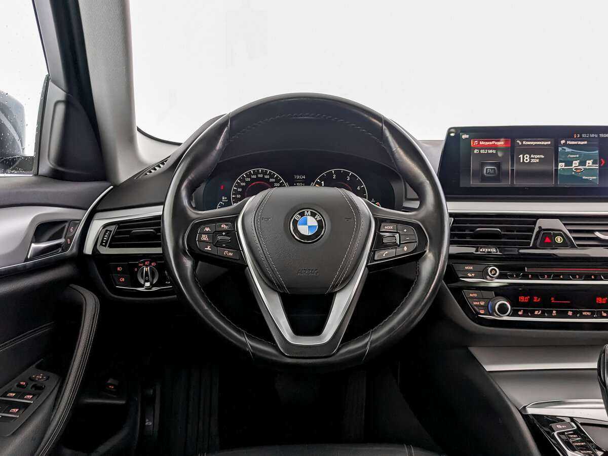 Купить BMW 5 серии с пробегом. Фото: #17