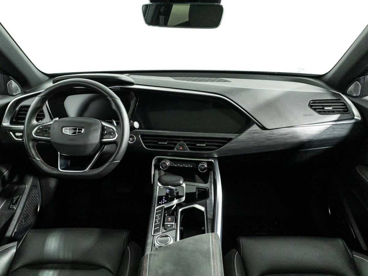 Купить Geely Tugella с пробегом. Фото: #12