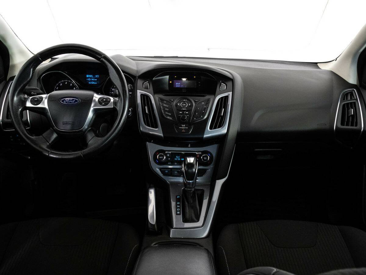 Купить Ford Focus с пробегом. Фото: #7