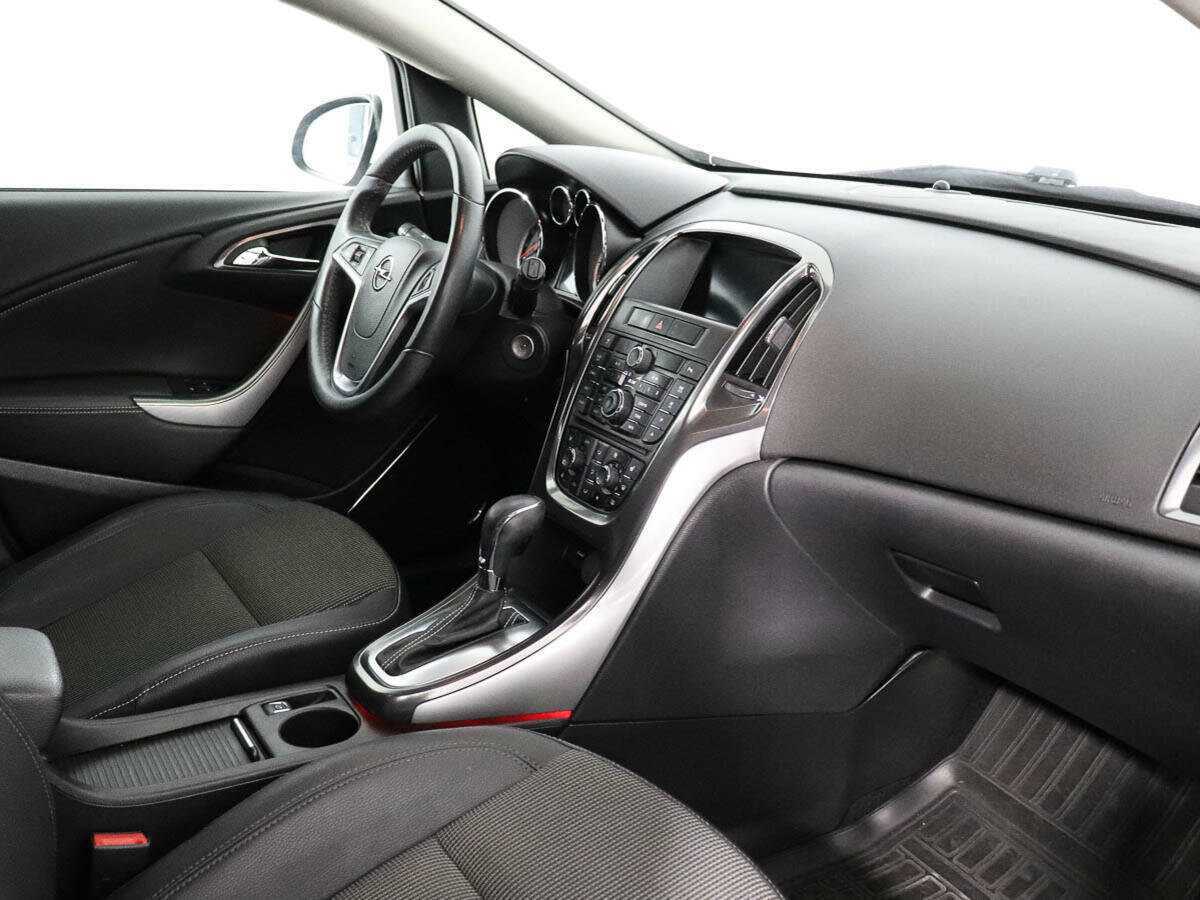 Купить Opel Astra с пробегом. Фото: #8