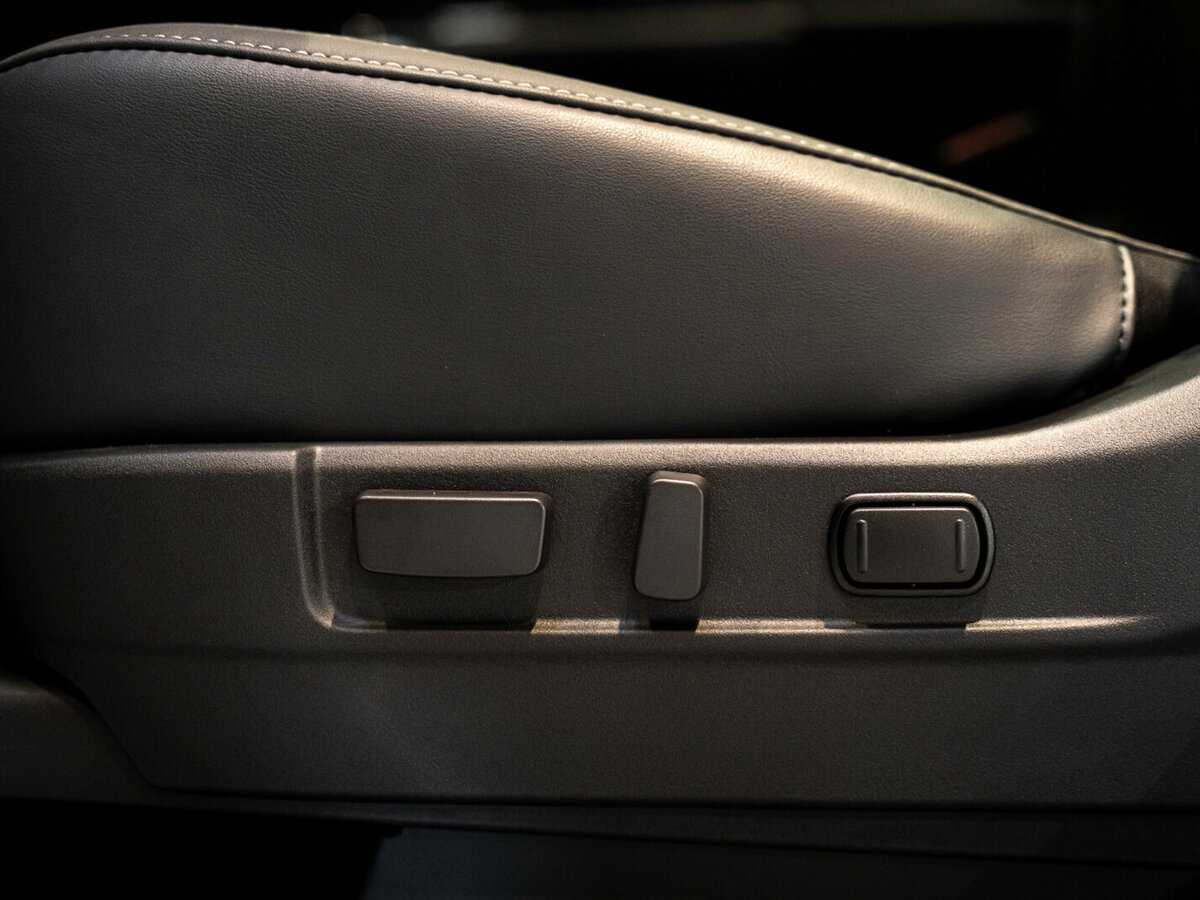 Купить Mitsubishi Outlander с пробегом. Фото: #15