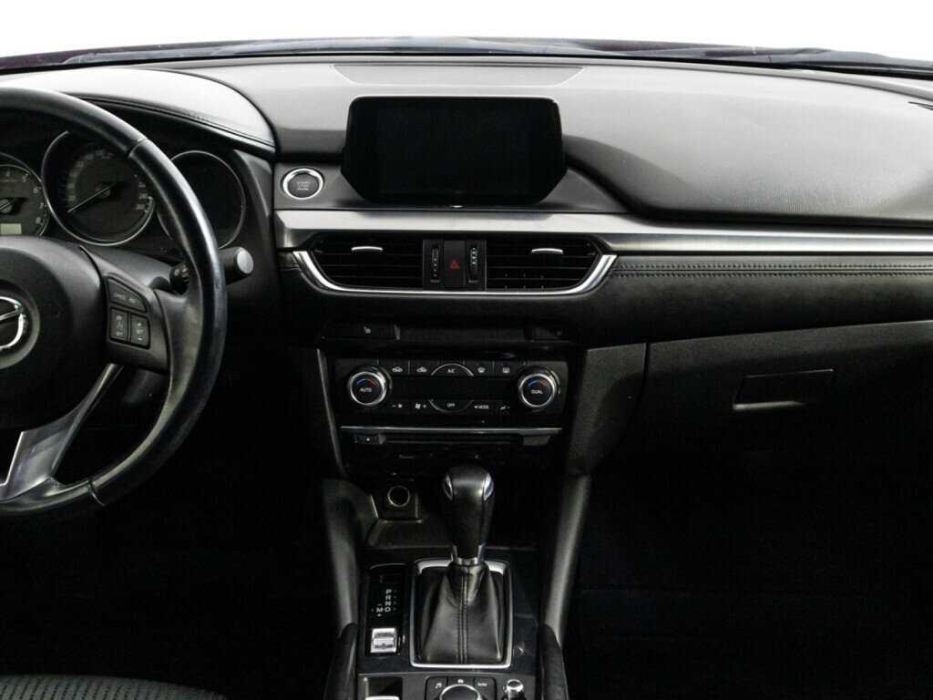 Купить Mazda 6 с пробегом. Фото: #13
