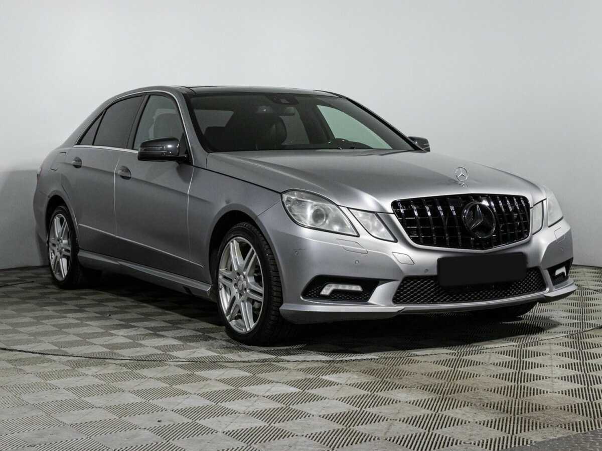 Купить Mercedes-Benz E-Класс с пробегом. Фото: #2