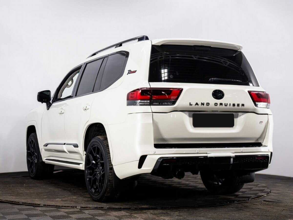 Купить Toyota Land Cruiser с пробегом. Фото: #3