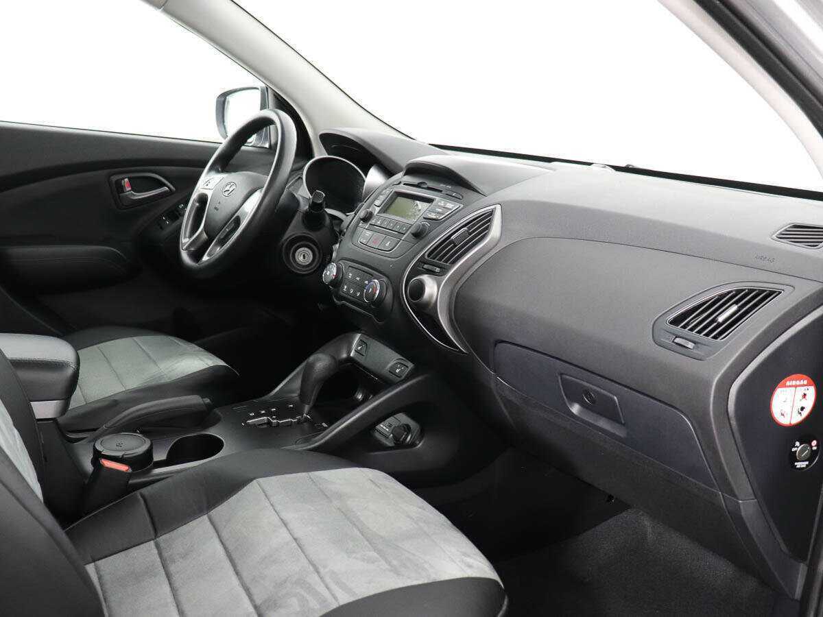 Купить Hyundai ix35 с пробегом. Фото: #8