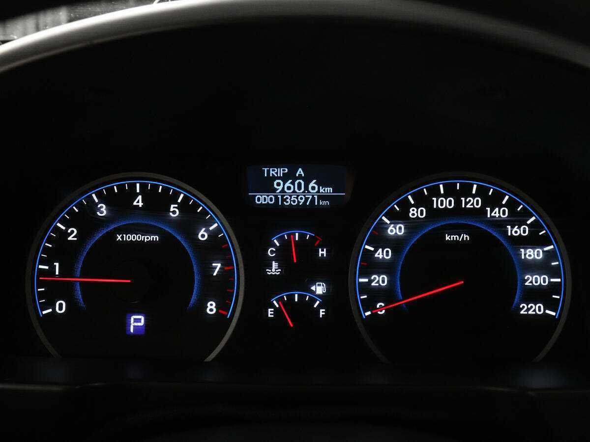 Купить Hyundai Elantra с пробегом. Фото: #9