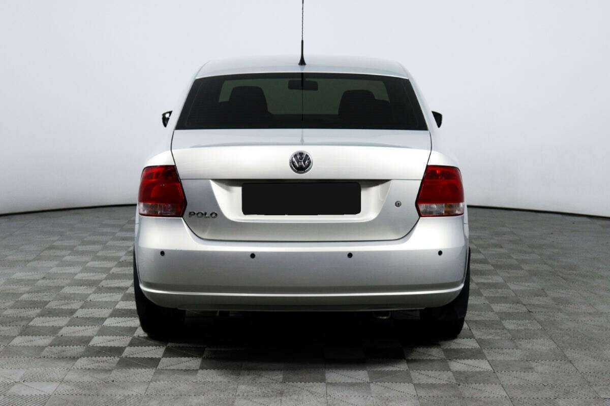 Купить Volkswagen Polo с пробегом. Фото: #5