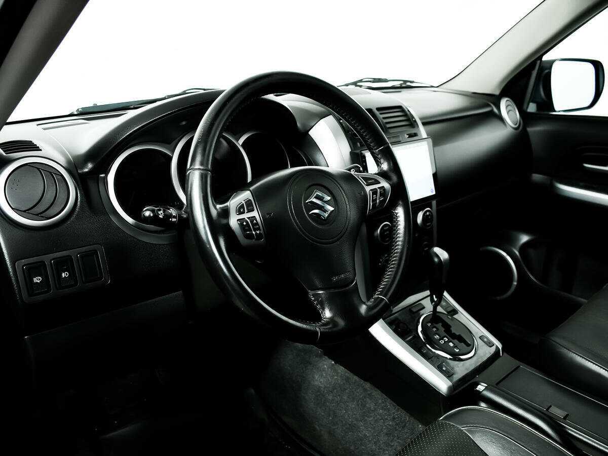 Купить Suzuki Grand Vitara с пробегом. Фото: #12