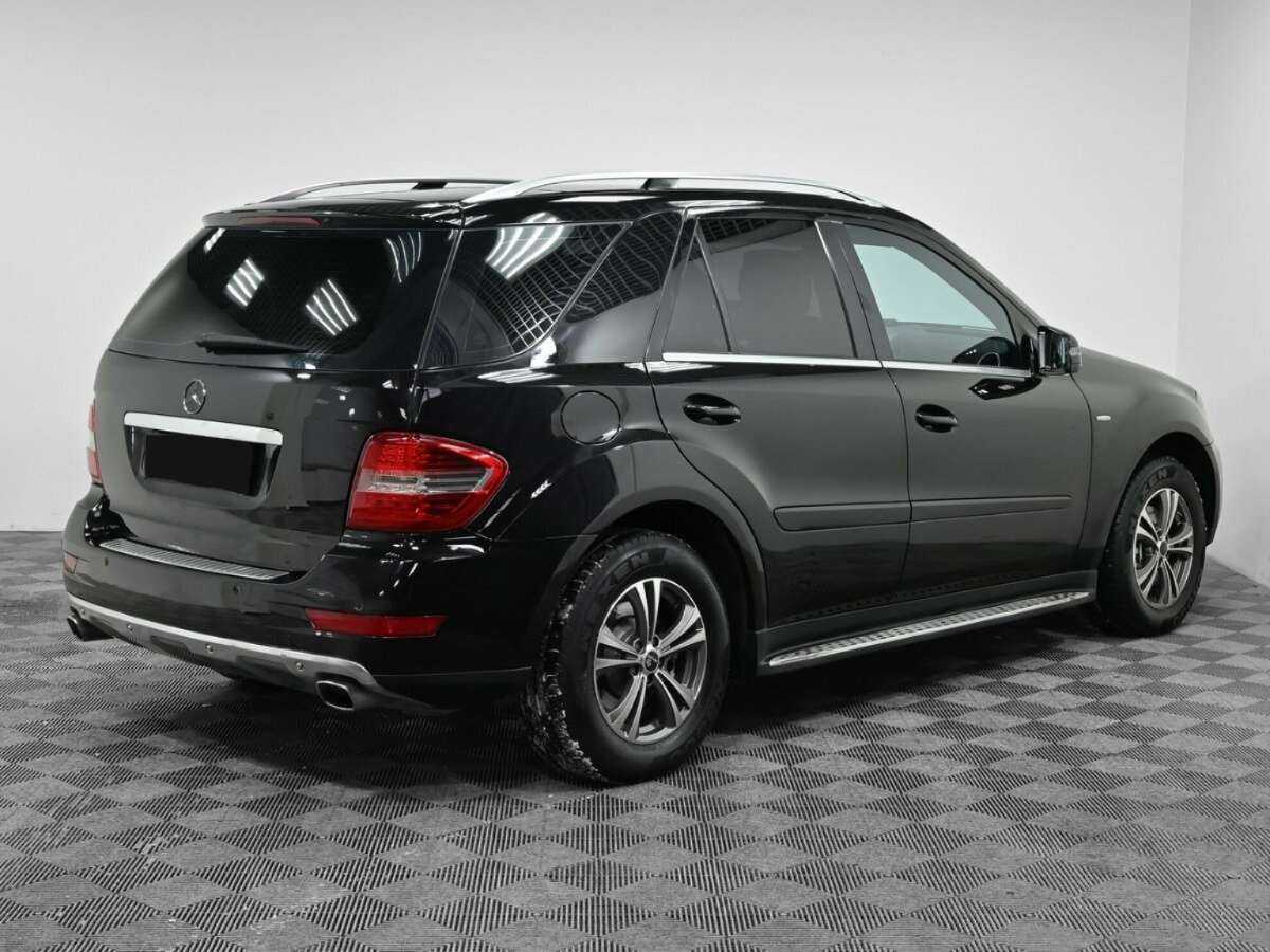 Купить Mercedes-Benz M-Класс с пробегом. Фото: #1